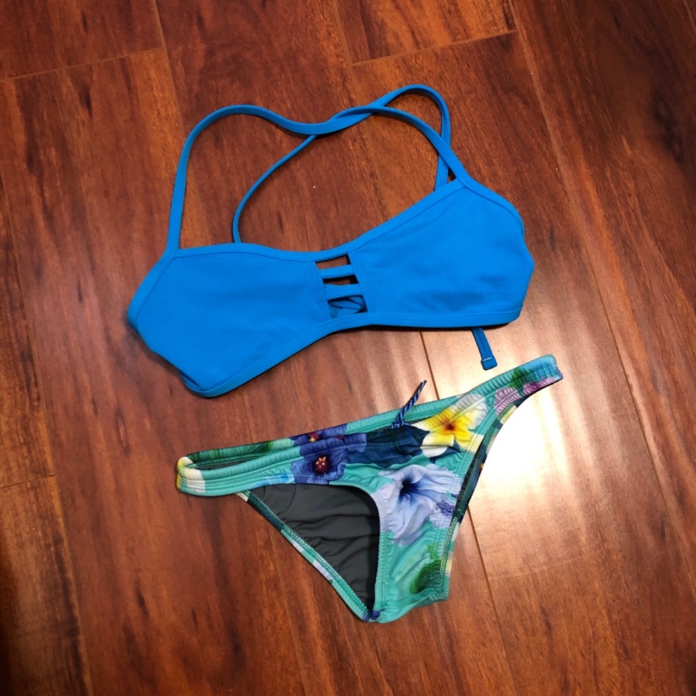 Jolyn Floral Bikini | Large